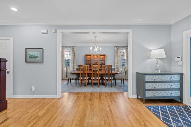 1085 S Vine Street, Denver, CO 80209