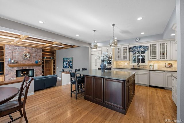 1085 S Vine Street, Denver, CO 80209