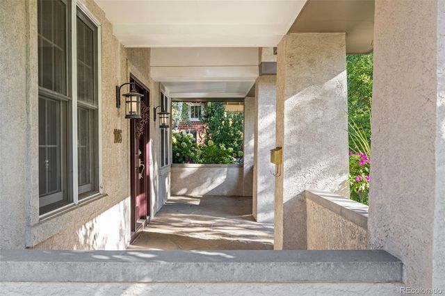 1085 S Vine Street, Denver, CO 80209