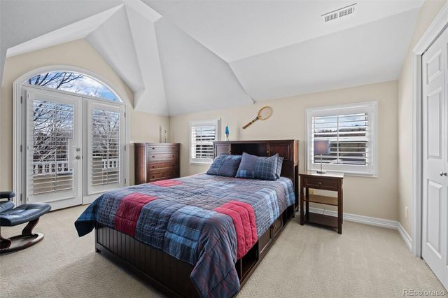 1085 S Vine Street, Denver, CO 80209