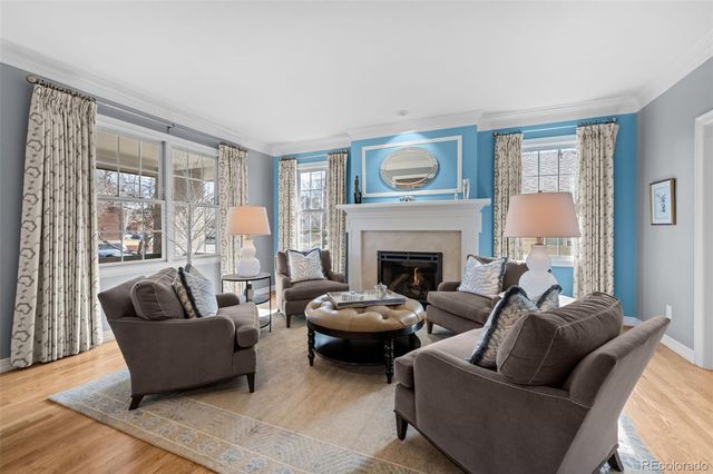 1085 S Vine Street, Denver, CO 80209