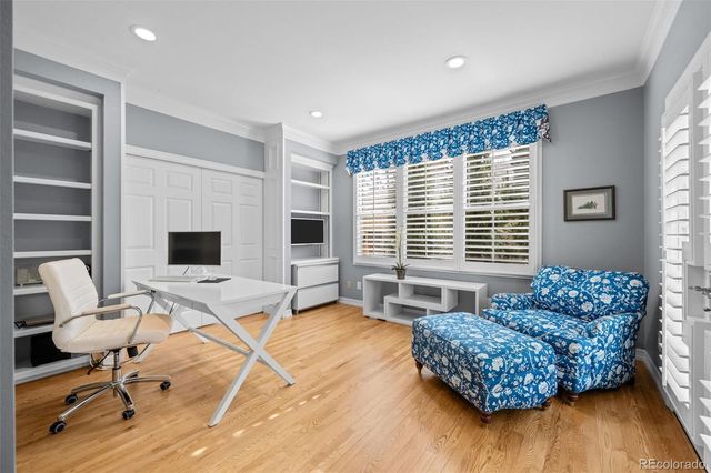 1085 S Vine Street, Denver, CO 80209