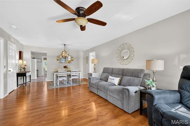 312 Hawks View Drive, O'fallon, MO 63368