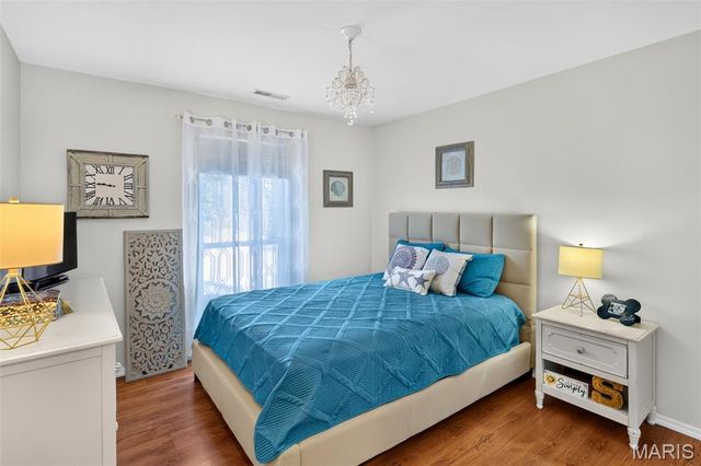 312 Hawks View Drive, O'fallon, MO 63368