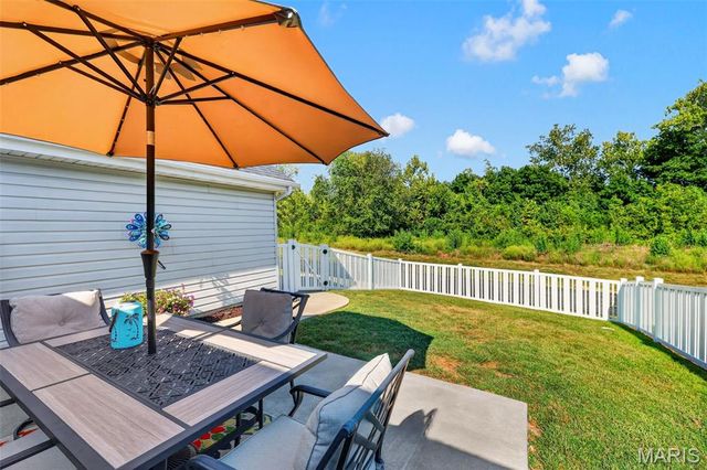 312 Hawks View Drive, O'fallon, MO 63368