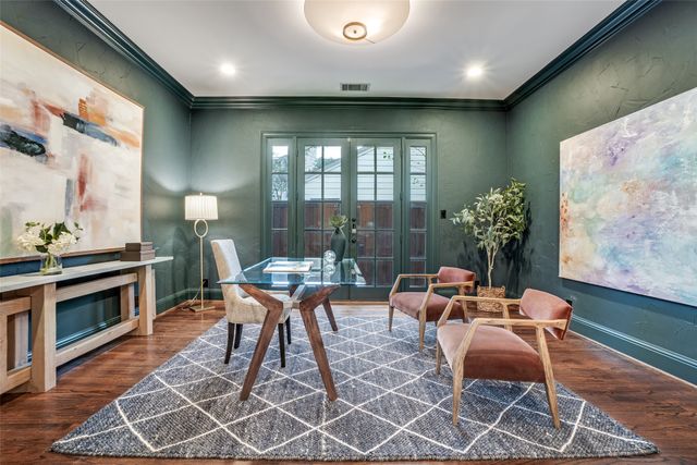 4900 W Stanford Avenue, Dallas, TX 75209