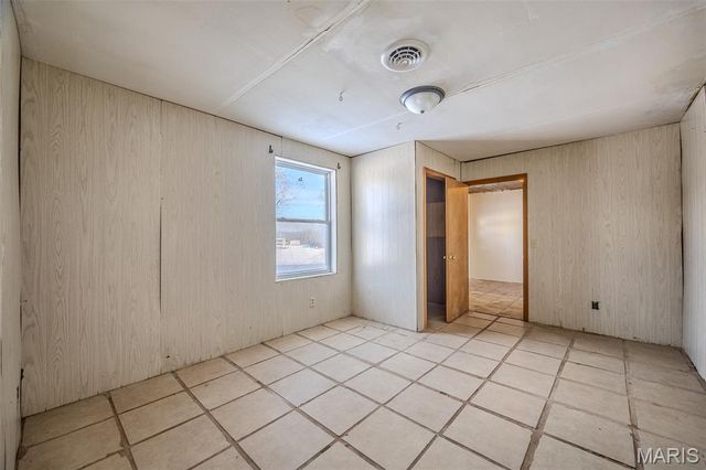 30017 Jeffries Road, Richland, MO 65556