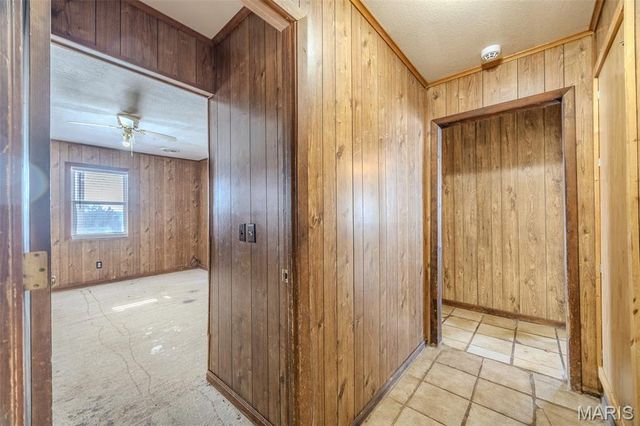 30017 Jeffries Road, Richland, MO 65556