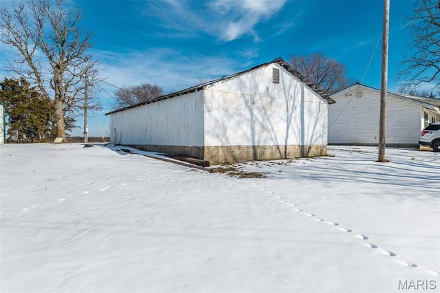 30017 Jeffries Road, Richland, MO 65556