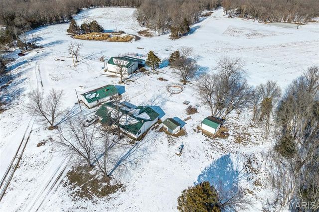 30017 Jeffries Road, Richland, MO 65556