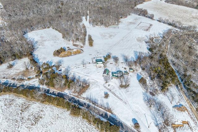 30017 Jeffries Road, Richland, MO 65556