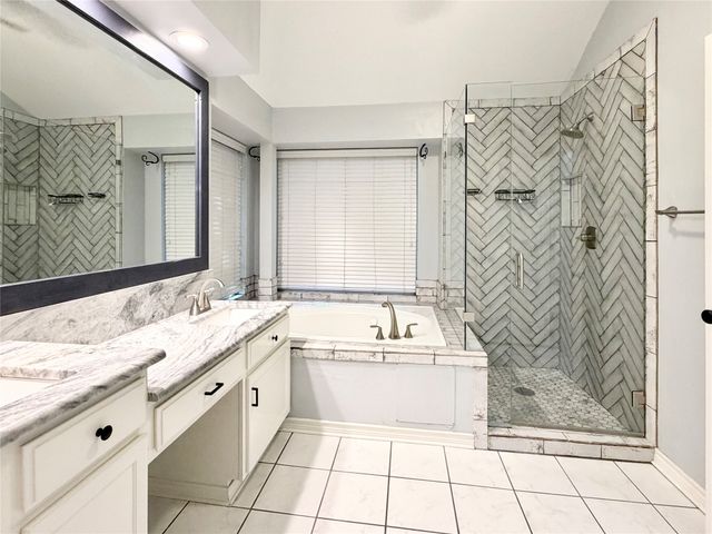 8521 Steeple Ridge Drive, North Richland Hills, TX 76182