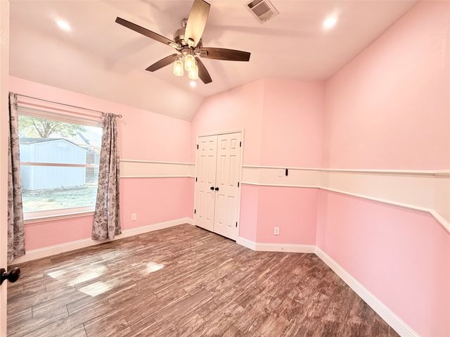 8521 Steeple Ridge Drive, North Richland Hills, TX 76182