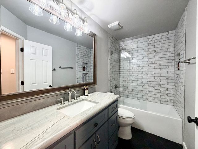 8521 Steeple Ridge Drive, North Richland Hills, TX 76182
