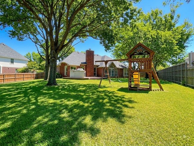 8521 Steeple Ridge Drive, North Richland Hills, TX 76182