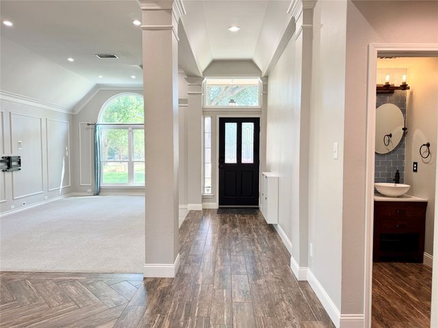 8521 Steeple Ridge Drive, North Richland Hills, TX 76182
