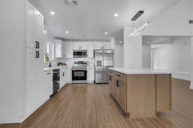 11420 TAURUS COURT, Orlando, FL 32837