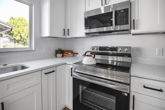 11420 TAURUS COURT, Orlando, FL 32837