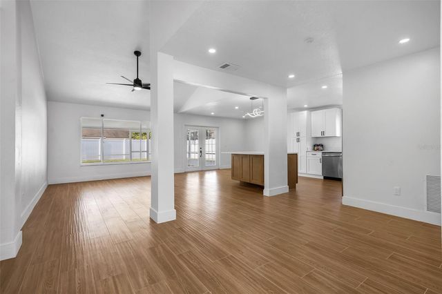 11420 TAURUS COURT, Orlando, FL 32837