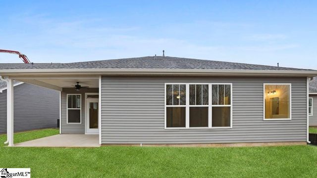 512 Landseer Drive, Landrum, SC 29356