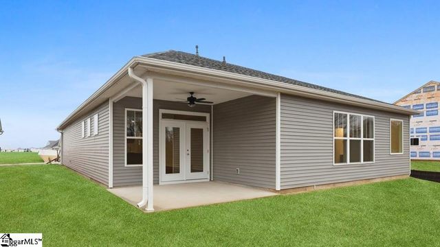 512 Landseer Drive, Landrum, SC 29356