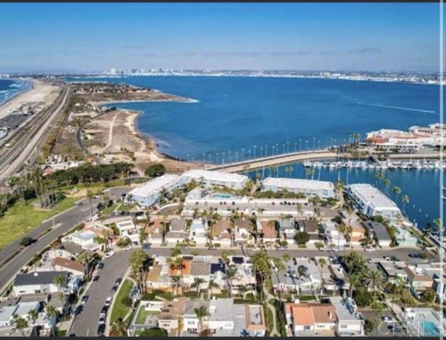 46 Montego Court, Coronado, CA 92118