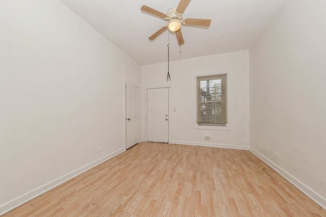 2242 W 19th Street 1R, Chicago, IL 60608