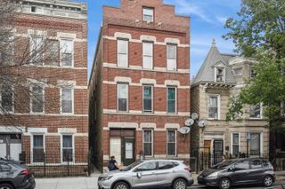 2242 W 19th Street 1R, Chicago, IL 60608