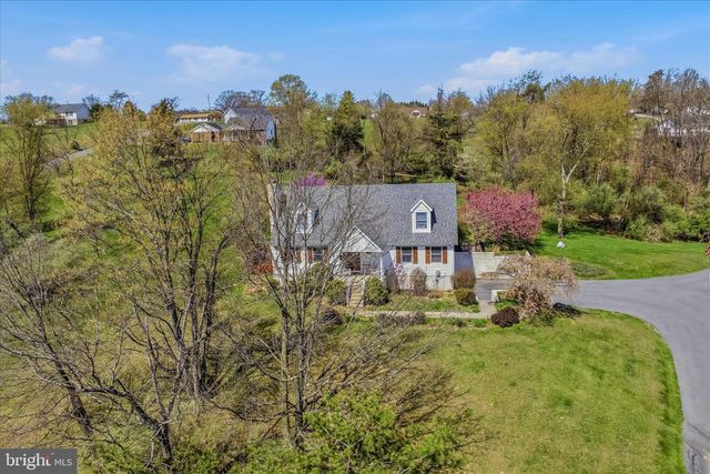 173 RIDGEVIEW DR, Berkeley Springs, WV 25411