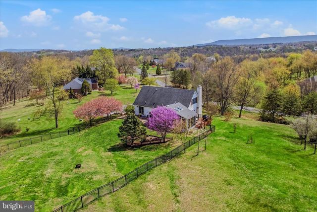 173 RIDGEVIEW DR, Berkeley Springs, WV 25411