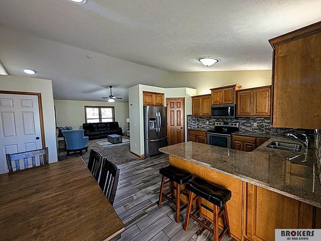 5230 N 13 Street, Lincoln, NE 68521