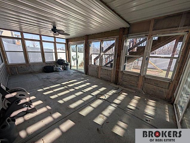 5230 N 13 Street, Lincoln, NE 68521