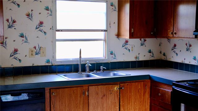 4611 Ibis Court, Granbury, TX 76049
