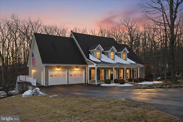 100 NAZARETH DR, Fort Valley, VA 22652