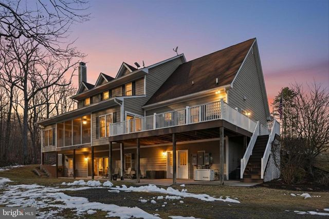 100 NAZARETH DR, Fort Valley, VA 22652