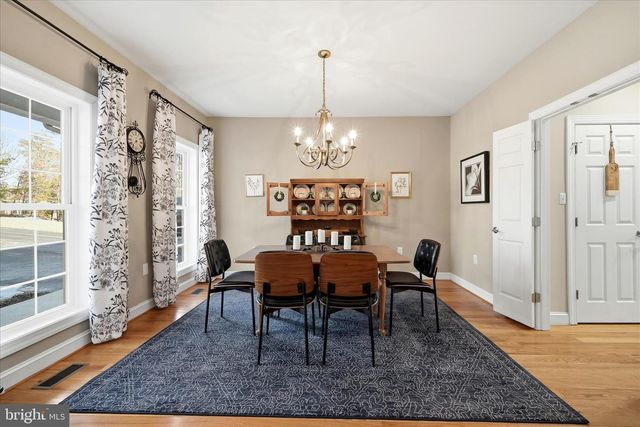 100 NAZARETH DR, Fort Valley, VA 22652