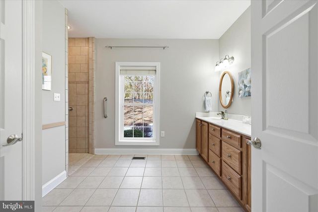 100 NAZARETH DR, Fort Valley, VA 22652