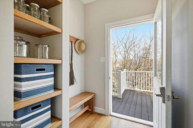 100 NAZARETH DR, Fort Valley, VA 22652