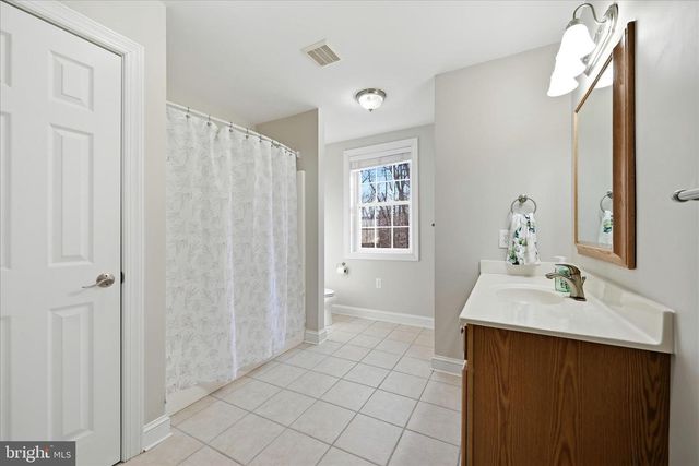 100 NAZARETH DR, Fort Valley, VA 22652