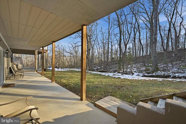 100 NAZARETH DR, Fort Valley, VA 22652