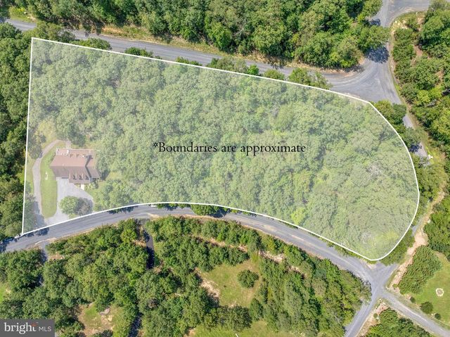 100 NAZARETH DR, Fort Valley, VA 22652