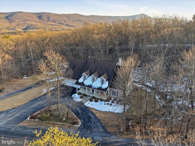 100 NAZARETH DR, Fort Valley, VA 22652