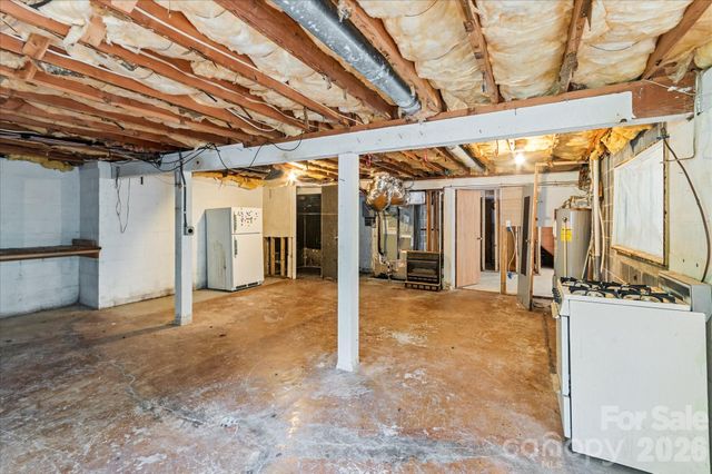 147 Barberry Heights Drive, Brevard, NC 28712