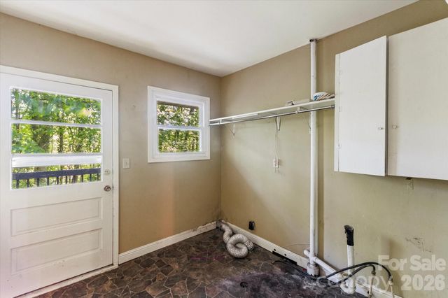 147 Barberry Heights Drive, Brevard, NC 28712