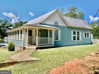 57 Stewart Street, Toccoa, GA 30577
