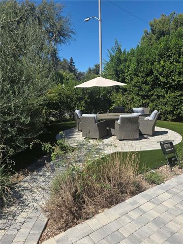 524 S Astell, West Covina, CA 91790