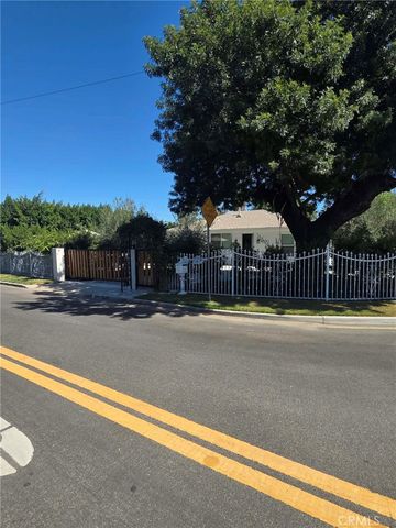 524 S Astell, West Covina, CA 91790