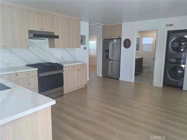 524 S Astell, West Covina, CA 91790