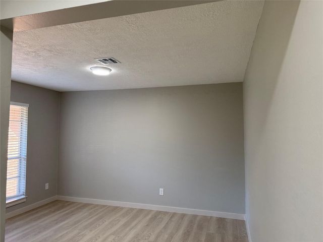 5622 Killough Street, Houston, TX 77086