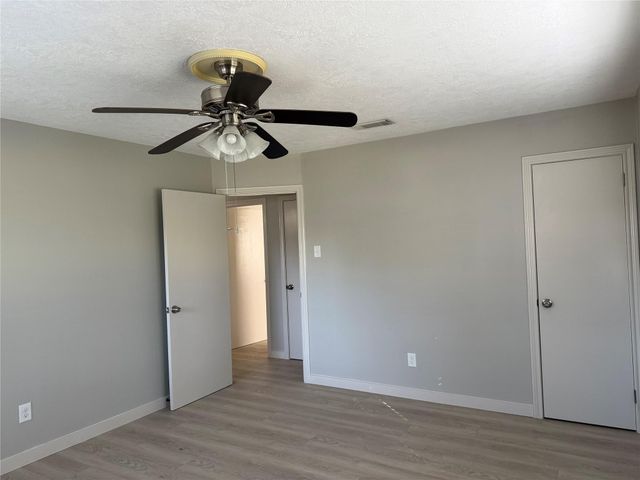 5622 Killough Street, Houston, TX 77086